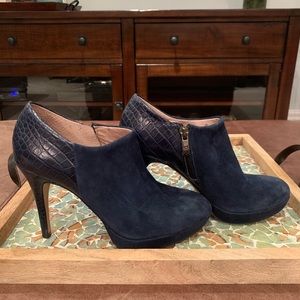 Vince Camuto suede booties